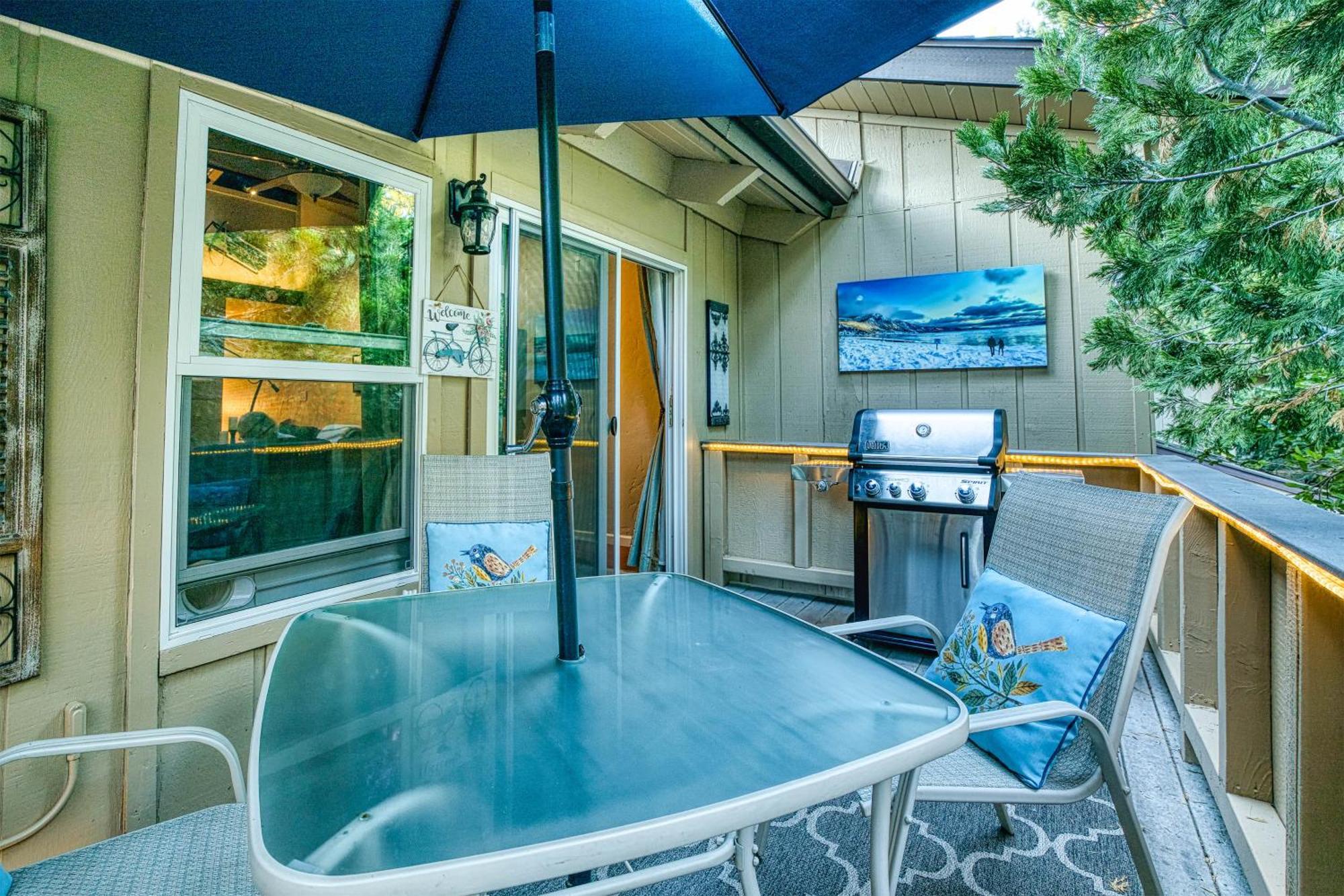 Tahoe Condo About 1 Mi To Diamond Peak Ski Resort! インクライン・ビレッジ エクステリア 写真