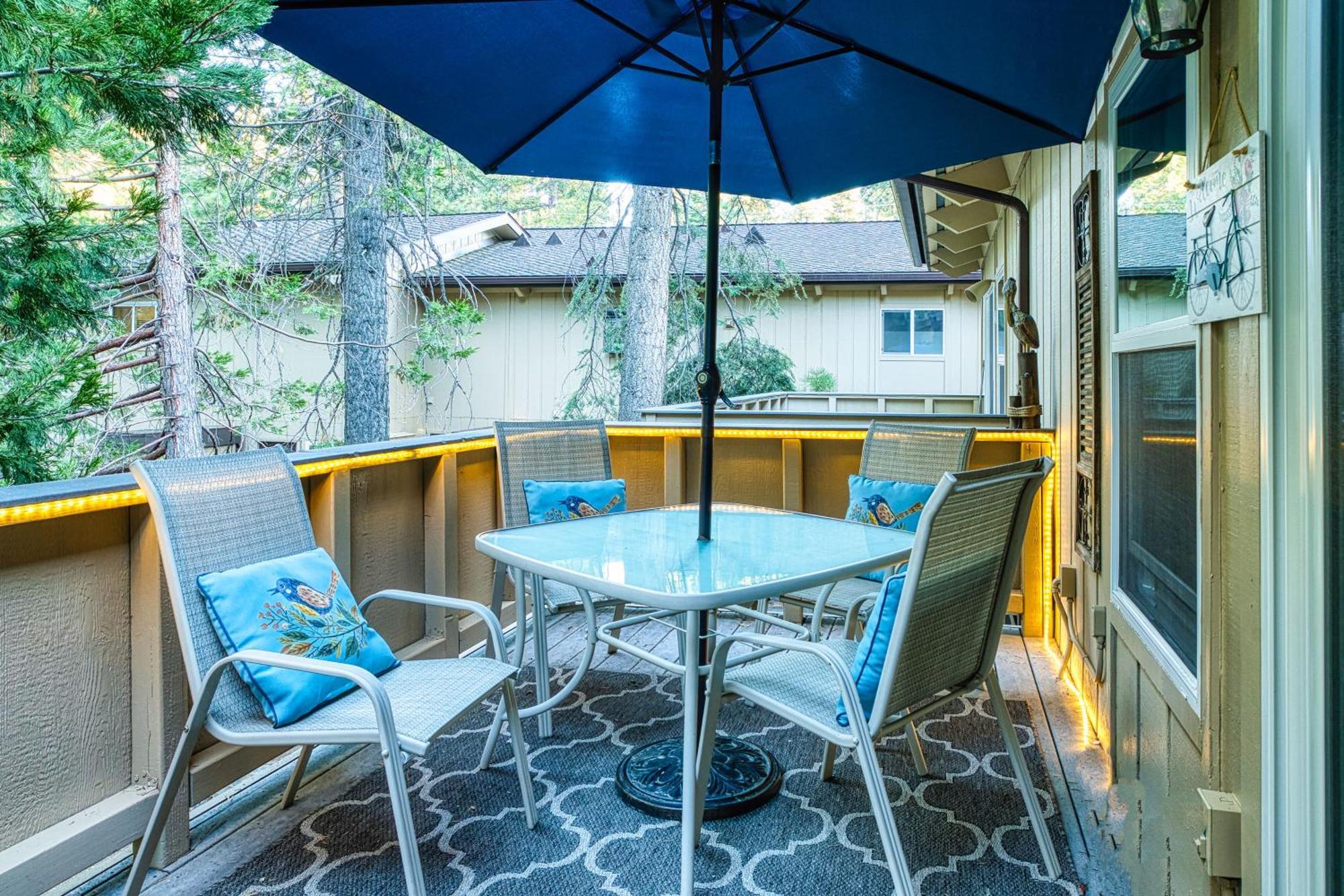 Tahoe Condo About 1 Mi To Diamond Peak Ski Resort! インクライン・ビレッジ エクステリア 写真